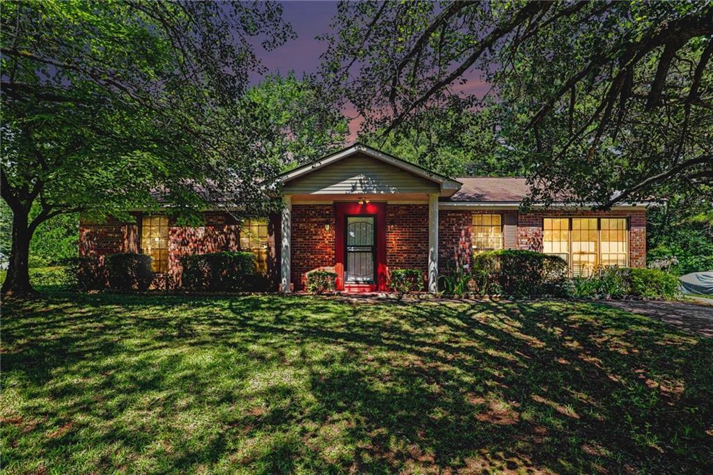 1870 Taffeta Cove, Lithonia, GA 30058