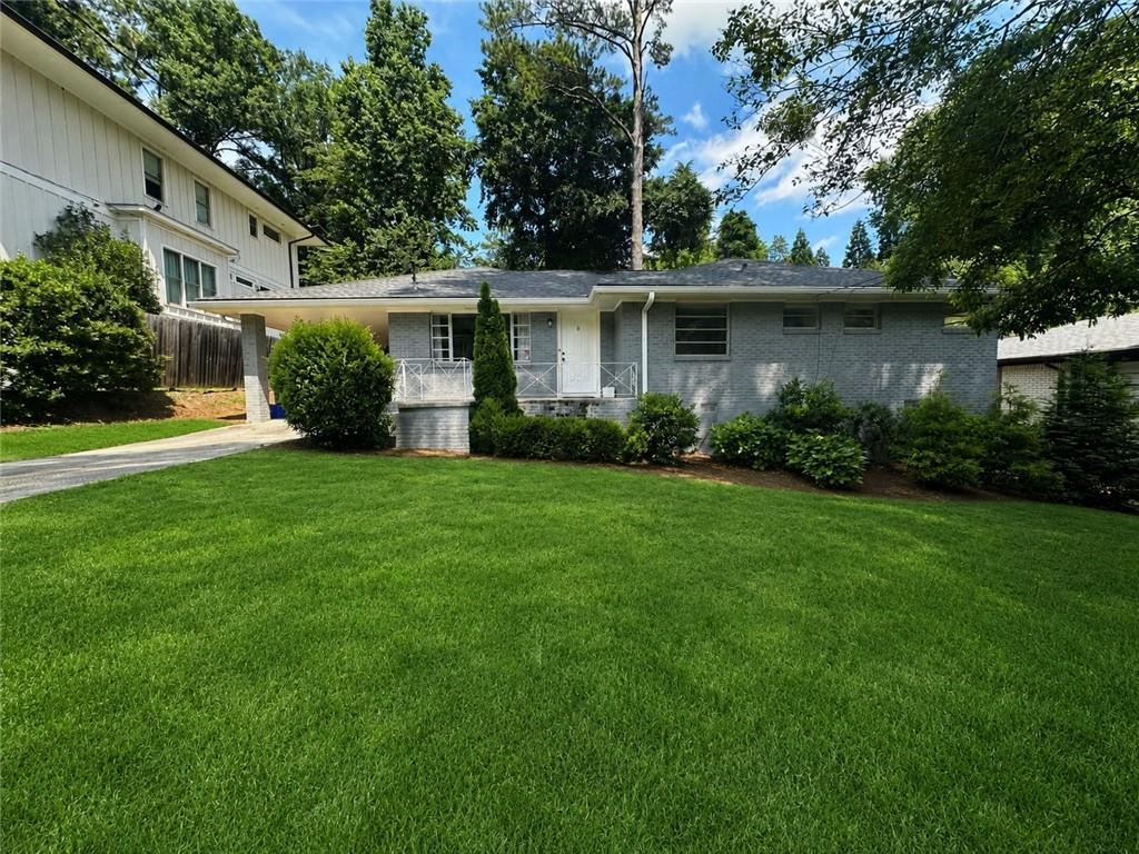 1447 Brook Valley Ln., Atlanta, GA 30324