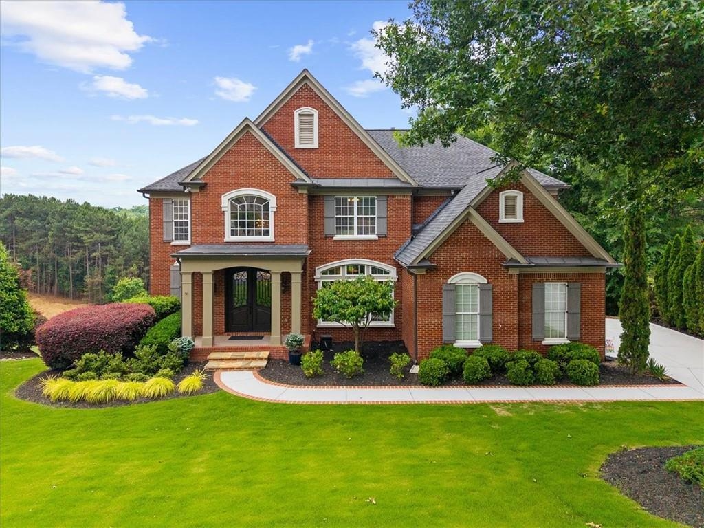 5140 Harbury Ln., Suwanee, GA 30024
