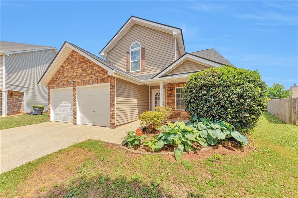 2013 Rolling Meadows Rd., Villa Rica, GA 30180