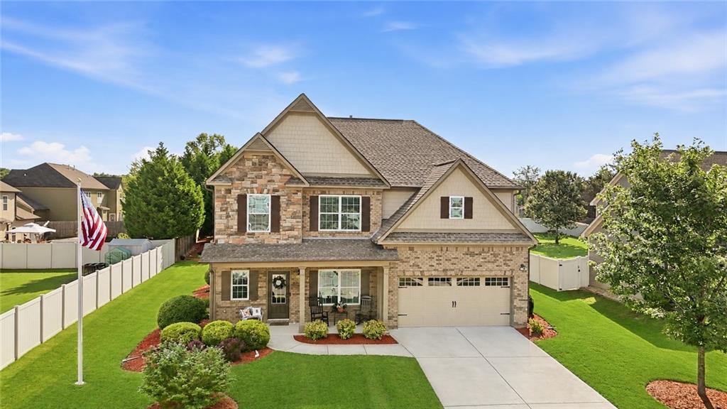 2544 Dawning Day Dr., Dacula, GA 30019
