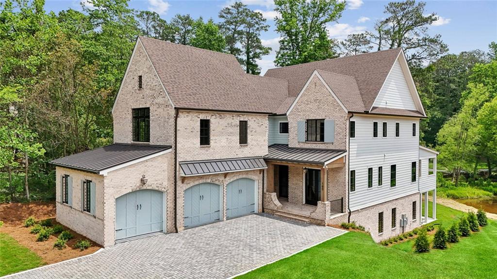 160 Lake Estates Drive, Roswell, GA 30075