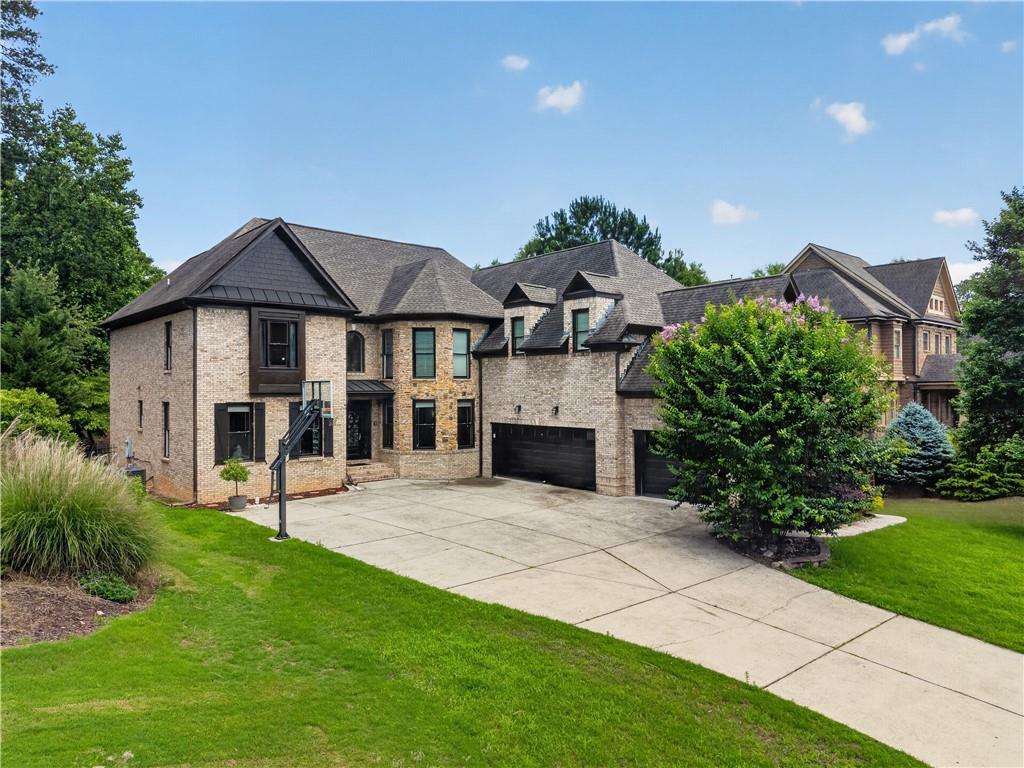 585 Settles Brook Ct., Suwanee, GA 30024