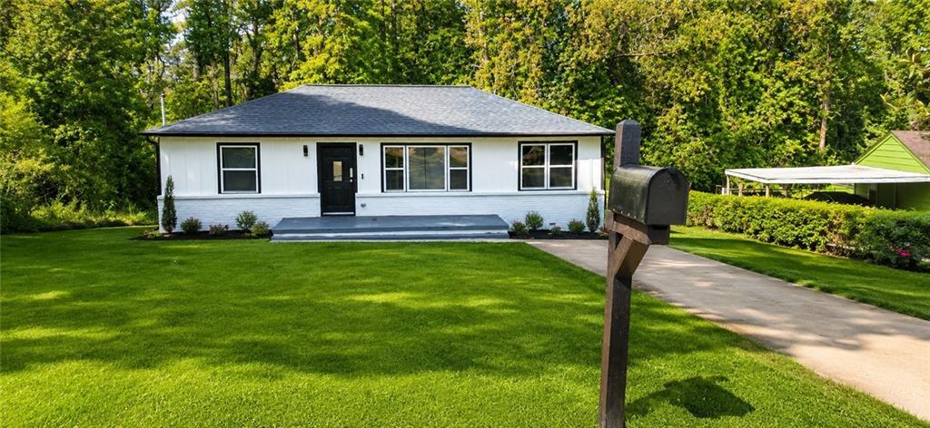 2554 Gordon Cir., Smyrna, GA 30080