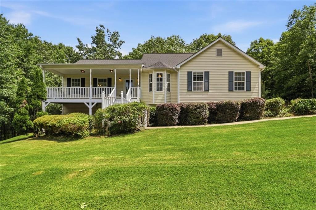 611 Rocky Hollow Rd., Cave Spring, GA 30124