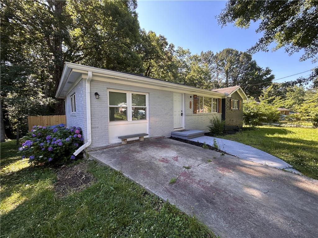 2043 Claude St., Atlanta, GA 30318