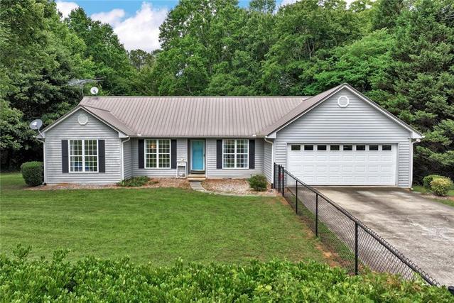 New Homes For Sale This Week That Attend North Hall Middle School: May 29th to June 4th
