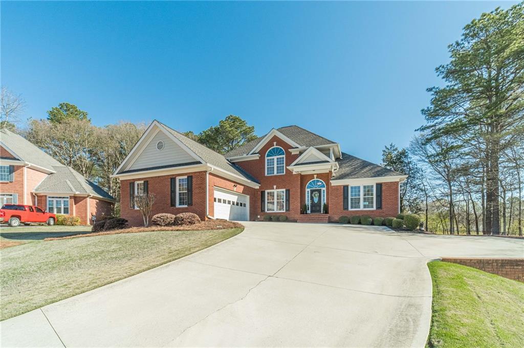 781 Templeton Dr., Loganville, GA 30052