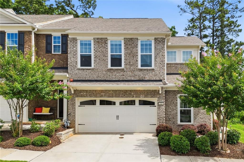 529 Garvin Dr., Woodstock, GA 30189