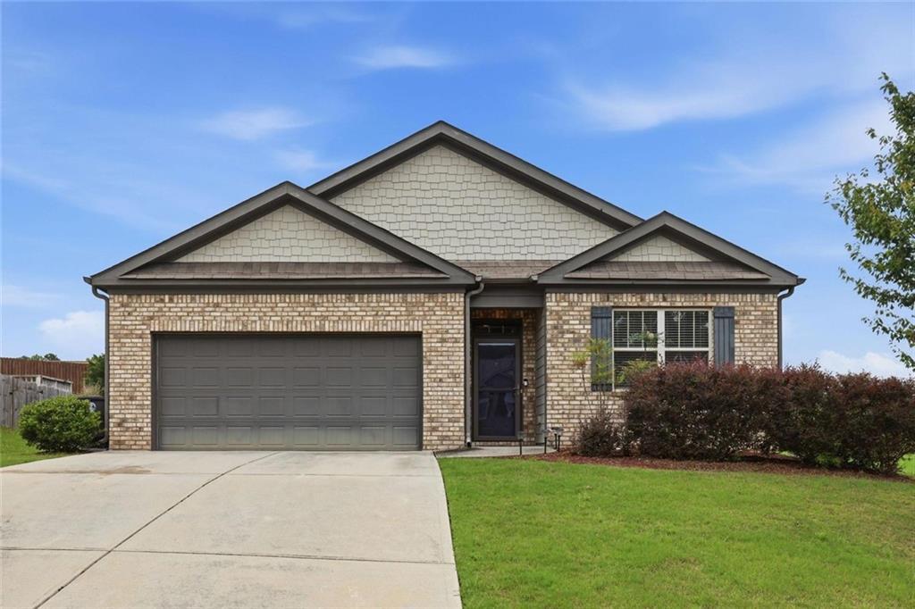 8482 Glenview St., Douglasville, GA 30134