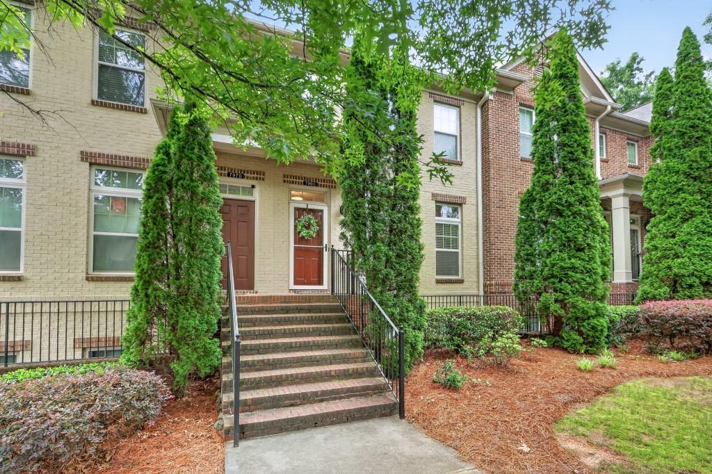 7960 Highland Bluff, Sandy Springs, GA 30328