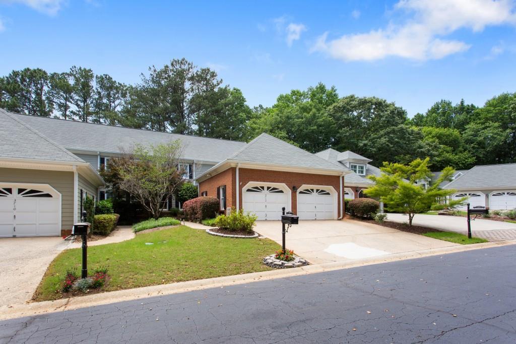 3712 Wedgewood Chase, Peachtree Corners, GA 30092