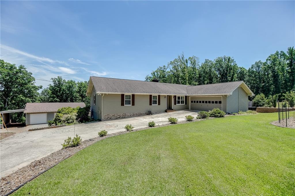 3803 Carter Rd., Buford, GA 30518