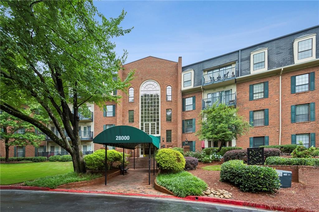 28306 Plantation Dr., Atlanta, GA 30324