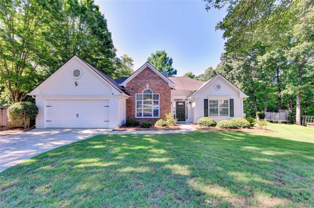 572 Staghorn Ln., Suwanee, GA 30024