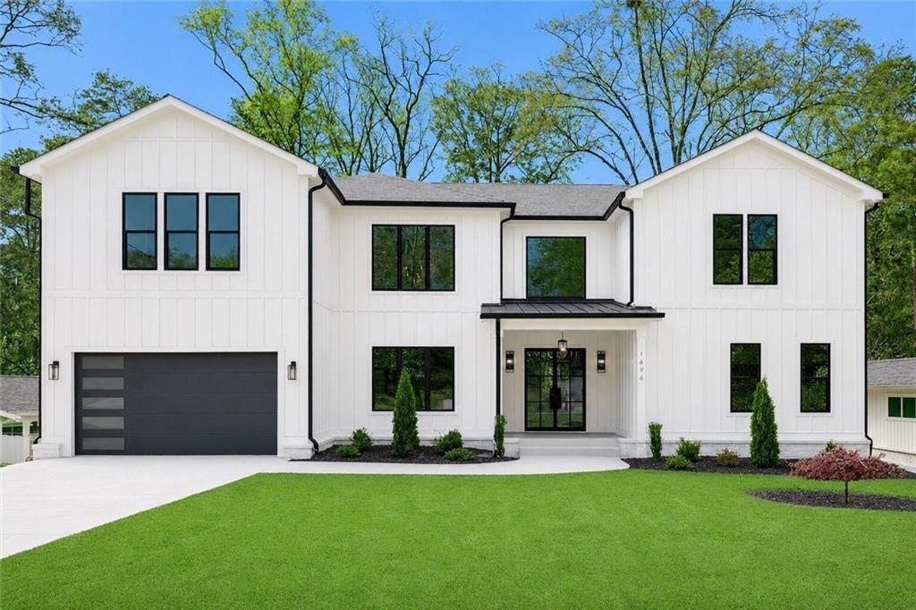 1696 Dunwoody Pl., Atlanta, GA 30324