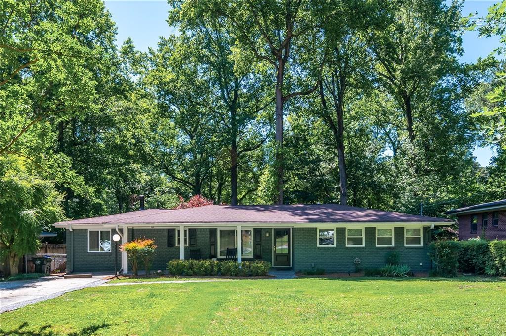 2558 Woodacres Rd., Atlanta, GA 30345