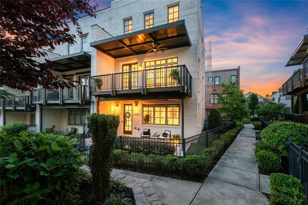 1910 Bay Line Ln., Atlanta, GA 30318