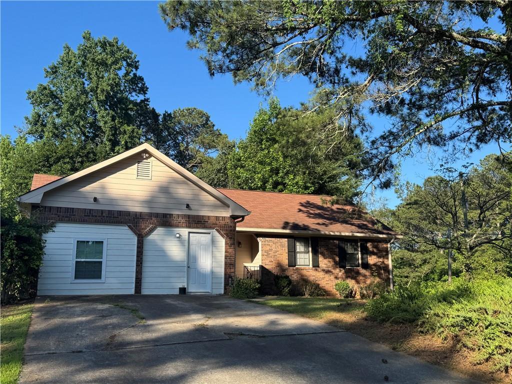 523 Ansley Brook Dr., Lawrenceville, GA 30044