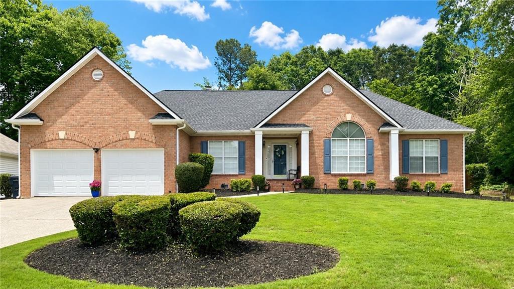 115 Heathdale Ct., Fayetteville, GA 30214