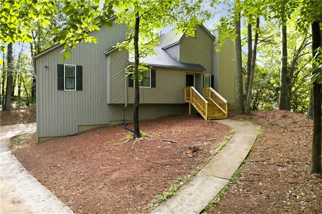 490 Summerfield Dr., Alpharetta, GA 30022