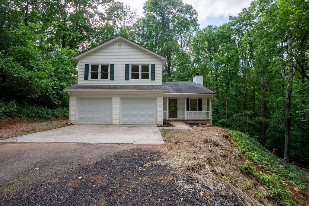 64 Hickory Ln., Dahlonega, GA 30533