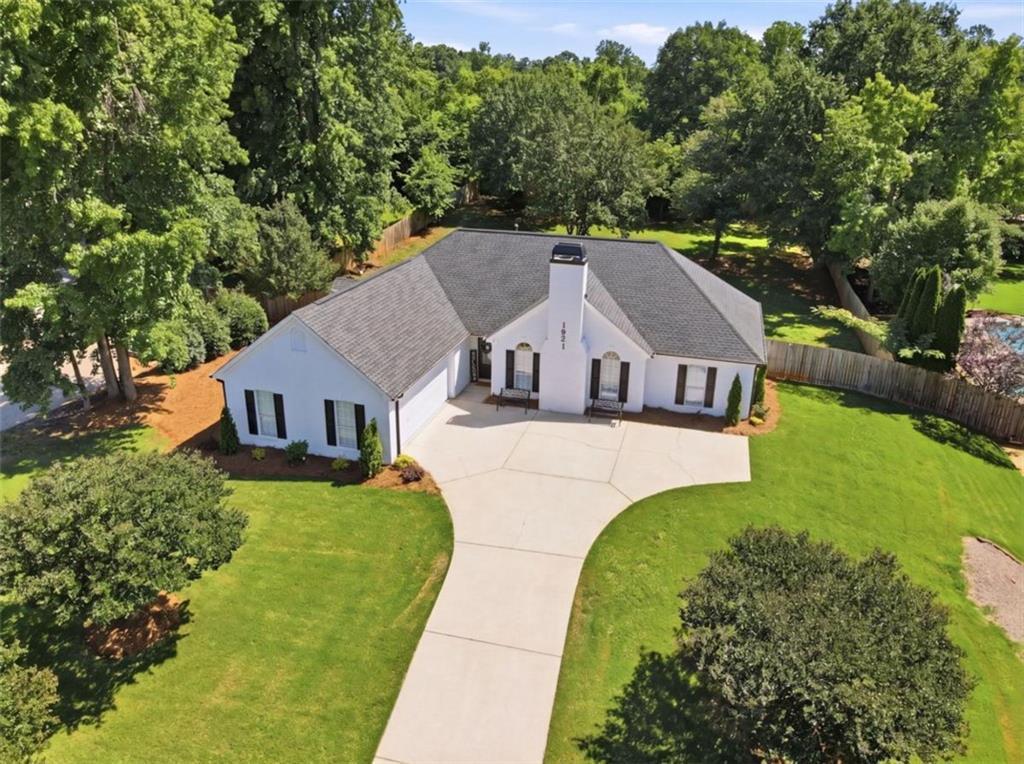 1921 E Bay St., Hoschton, GA 30548