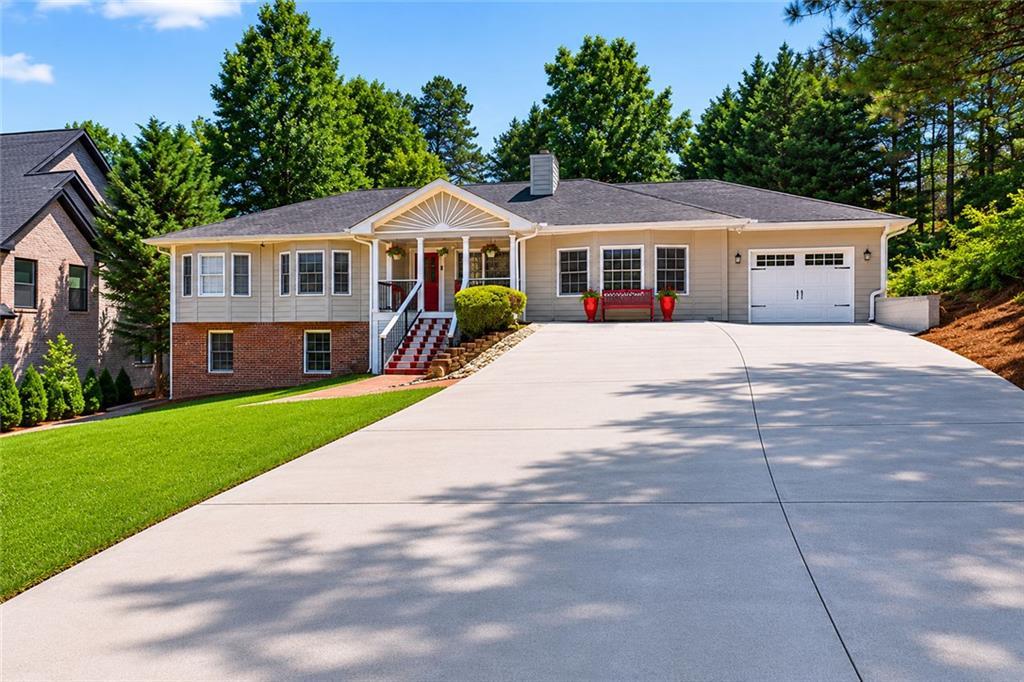 2844 Sardis Dr., Buford, GA 30519
