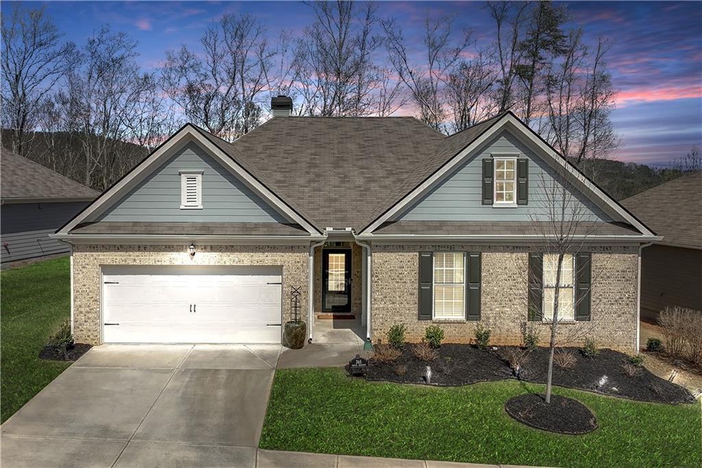 365 Cherokee Dr., Waleska, GA 30183