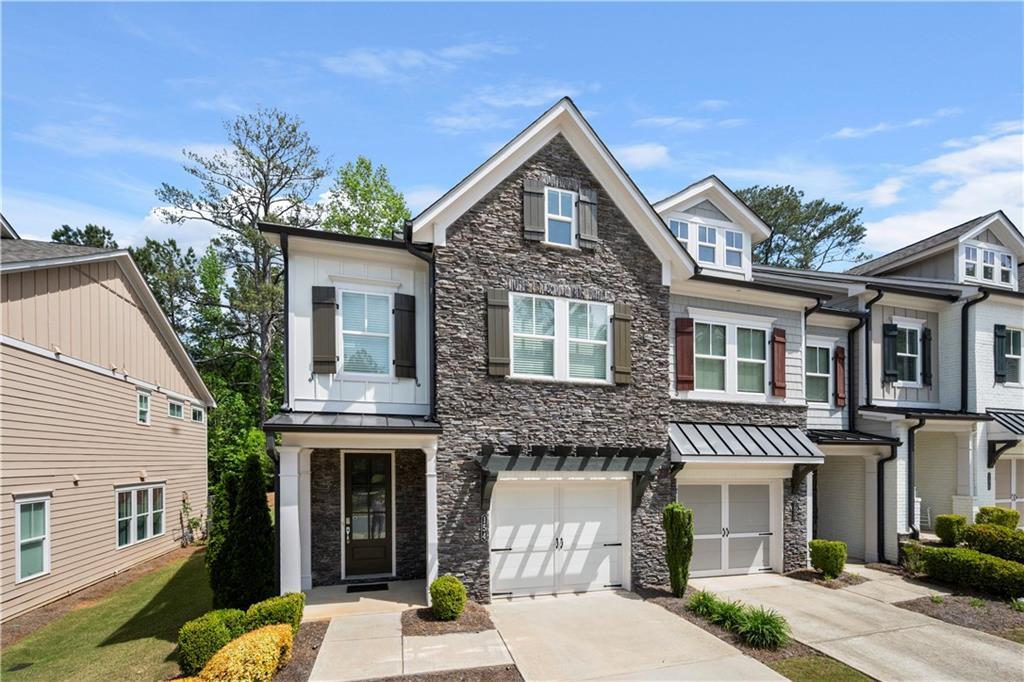 154 Bellehaven Dr., Woodstock, GA 30188