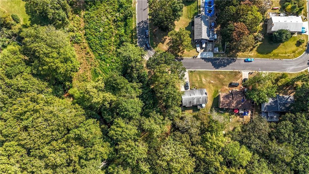 2627 Carol Cir., Douglasville, GA 30135