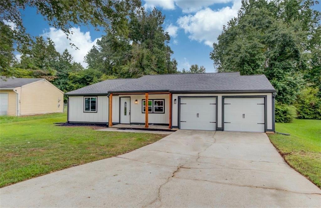5266 Long Green Lane, Stone Mountain, GA 30088