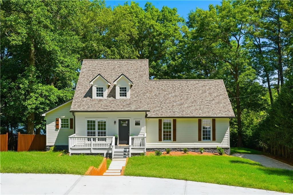 7900 Sweetwater Dr., Douglasville, GA 30135