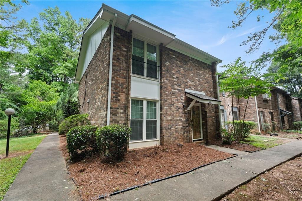 707 Garden Walk Dr., Stone Mountain, GA 30083