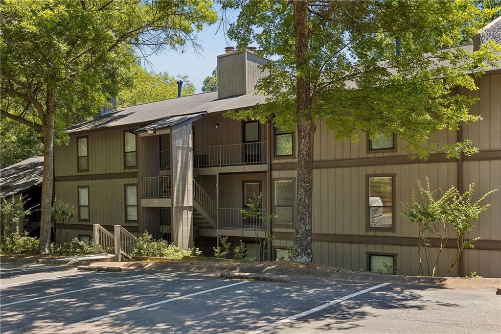 106 Cedar Ct., Marietta, GA 30067