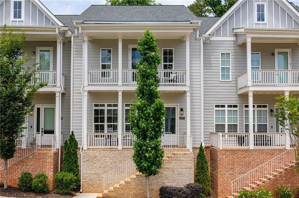 2075 Parkside Ln. #8, Roswell, GA 30076