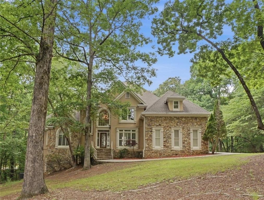 3725 Wickloe Ct., Snellville, GA 30039