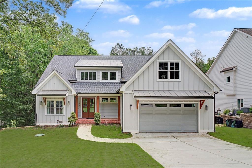 376 Hunnicutt Rd., Mableton, GA 30126