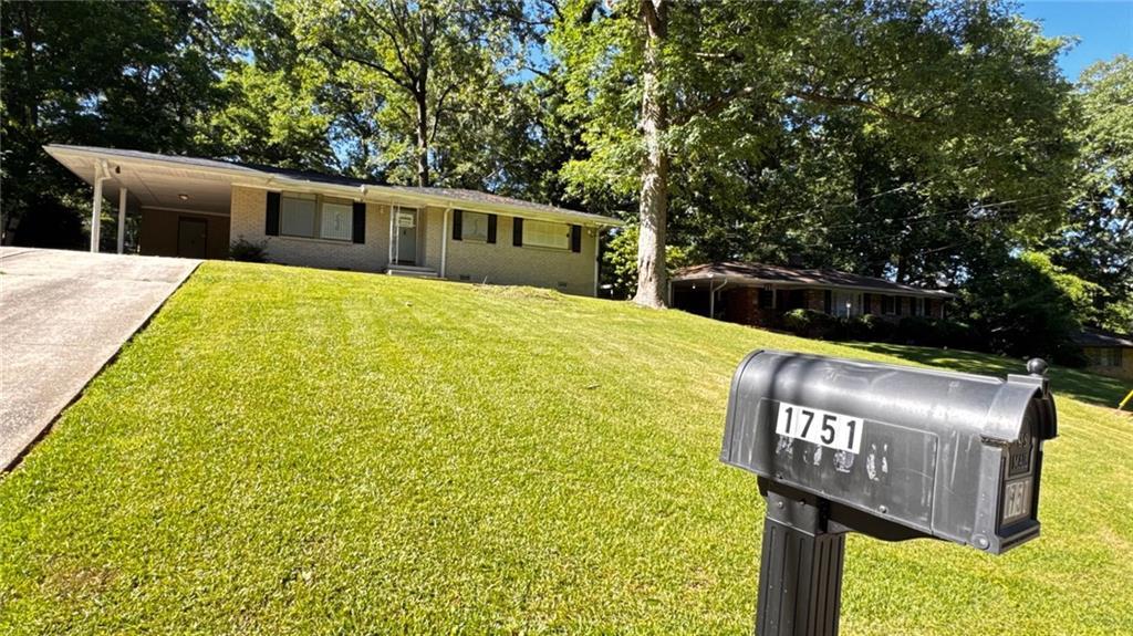 1751 Woodsloe Dr., Decatur, GA 30035