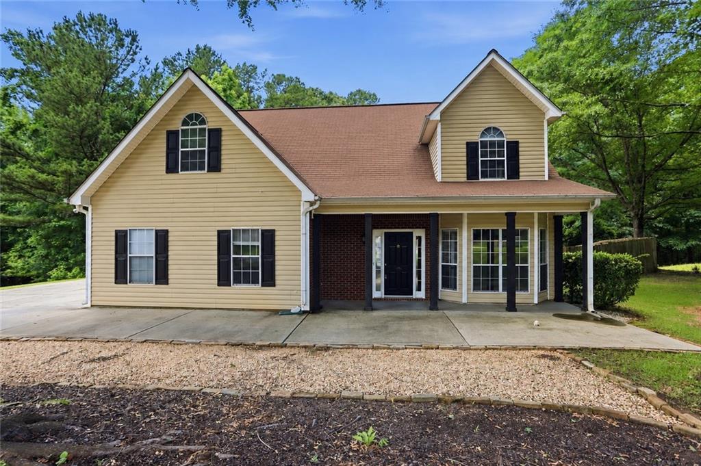 200 Kripple Kreek Dr., Sharpsburg, GA 30277