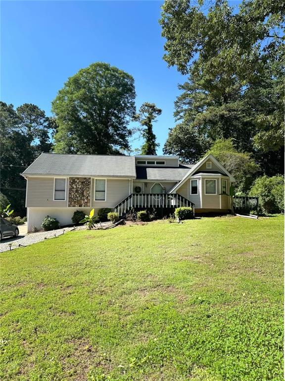 756 Post Road Way, Stone Mountain, GA 30088