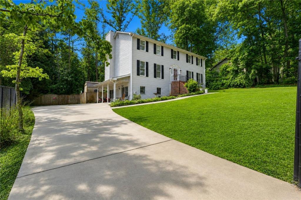305 Saint Patrick Dr., Mableton, GA 30126