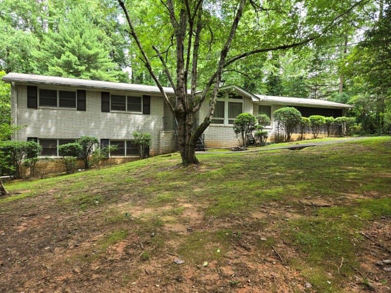 835 Niskey Lake Cir., Atlanta, GA 30331