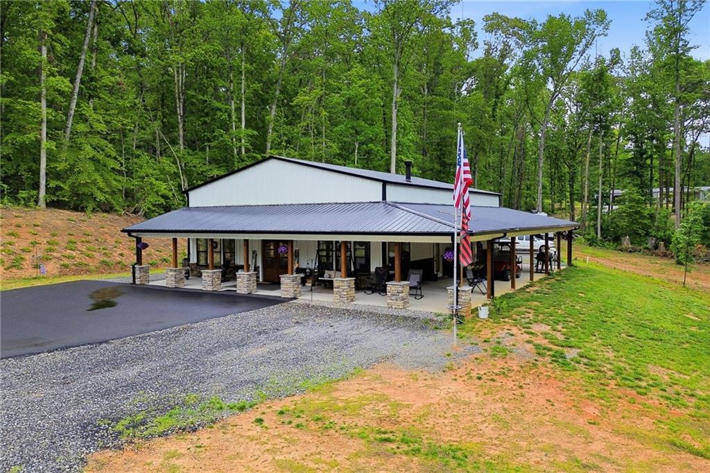 580A Eagles Perch Rd., Ball Ground, GA 30107