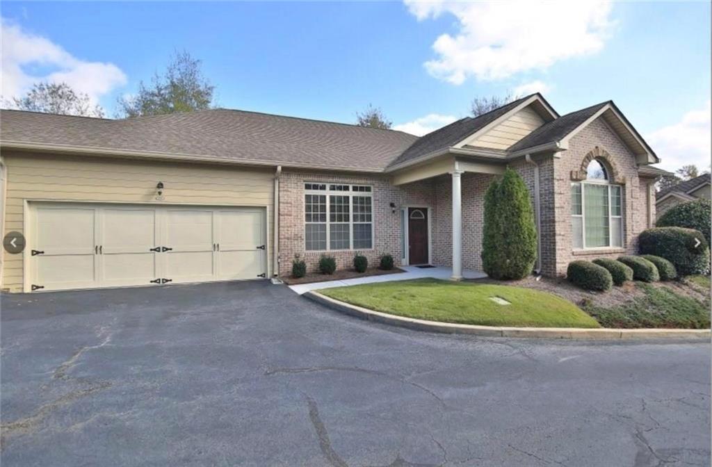 526 Mount Park Dr., Powder Springs, GA 30127