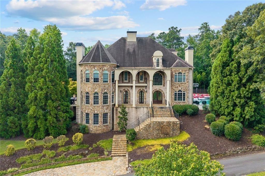 11140 W. Rd., Roswell, GA 30075