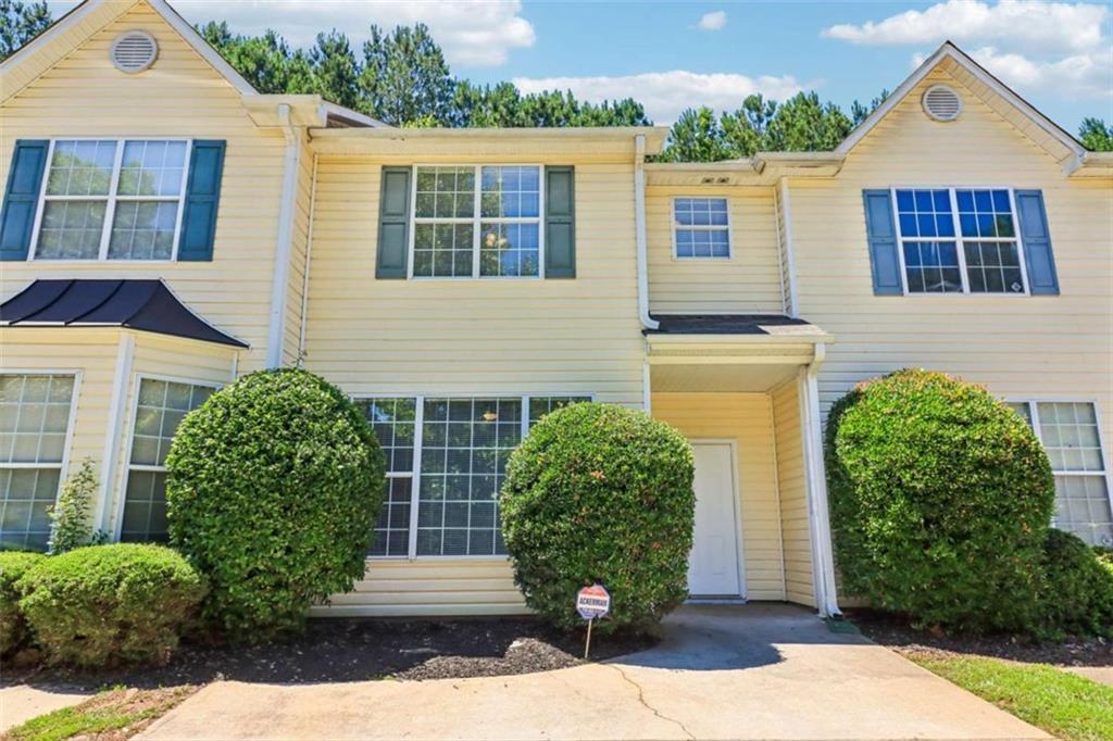 6745 Sunset Hills Blvd., Rex, GA 30273