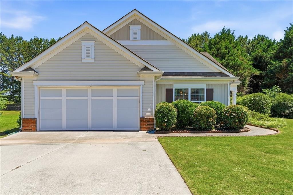 324 Woodland Pass, Canton, GA 30114