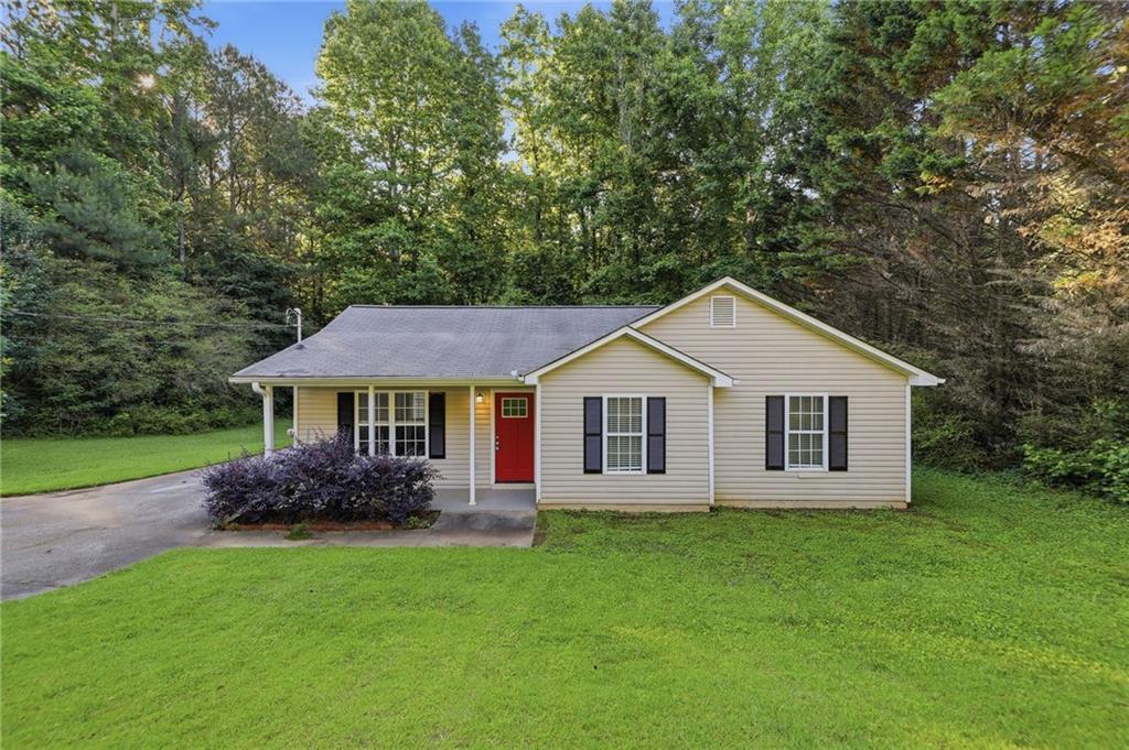 572 Southern Trace Dr., Rockmart, GA 30153