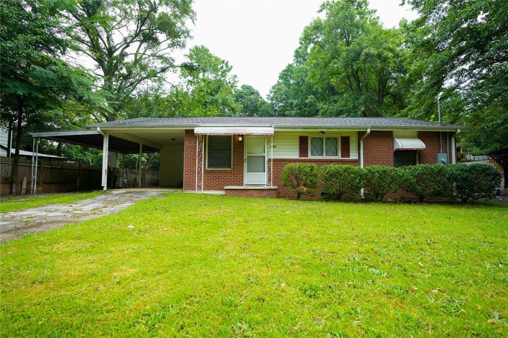 7598 Connell Dr., Jonesboro, GA 30236